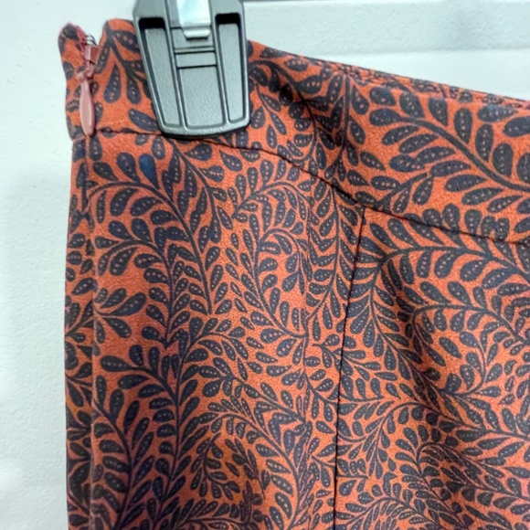 Vintage-Style Skirt - Picture 4 of 6